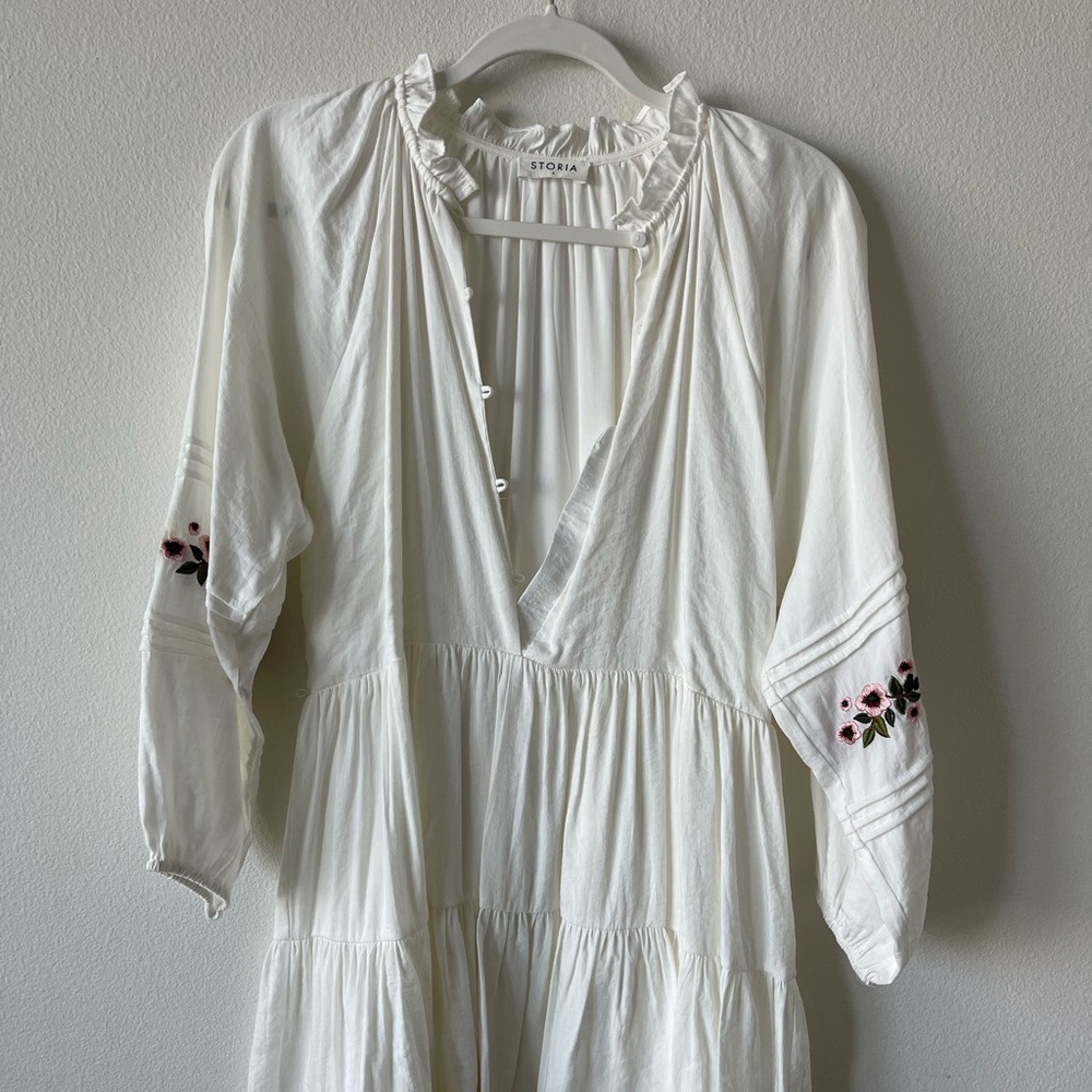 STORIA | White mini dress